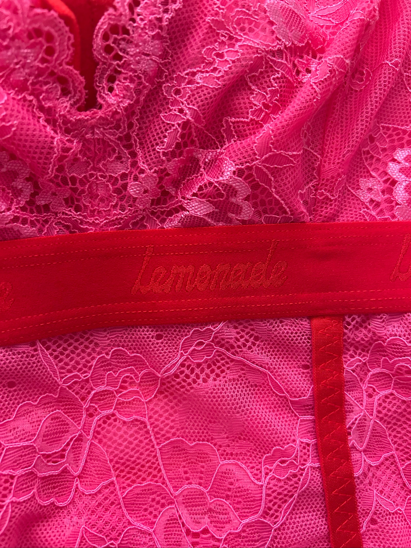 Body de encaje rosa fuchsia Lemonade Dolls – NUEVO con etiqueta – Talla M (Copa Fuller) – photo 4